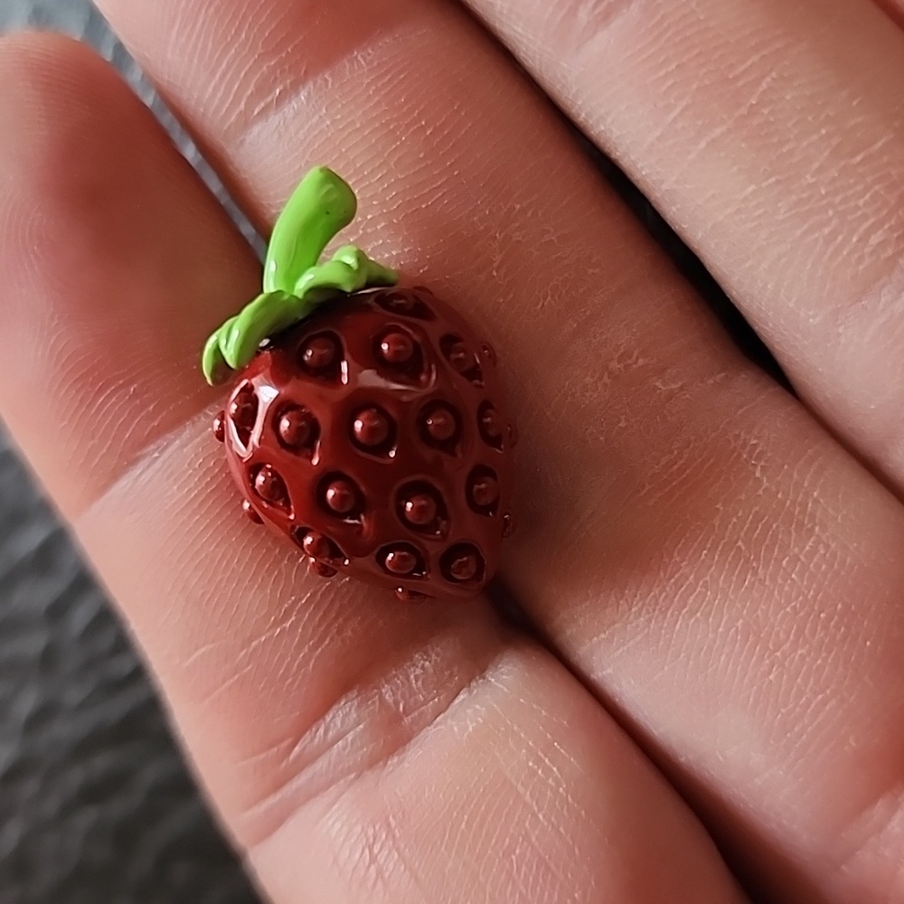 VTG Strawberry Shaped Cufflinks - Picture 6 of 8